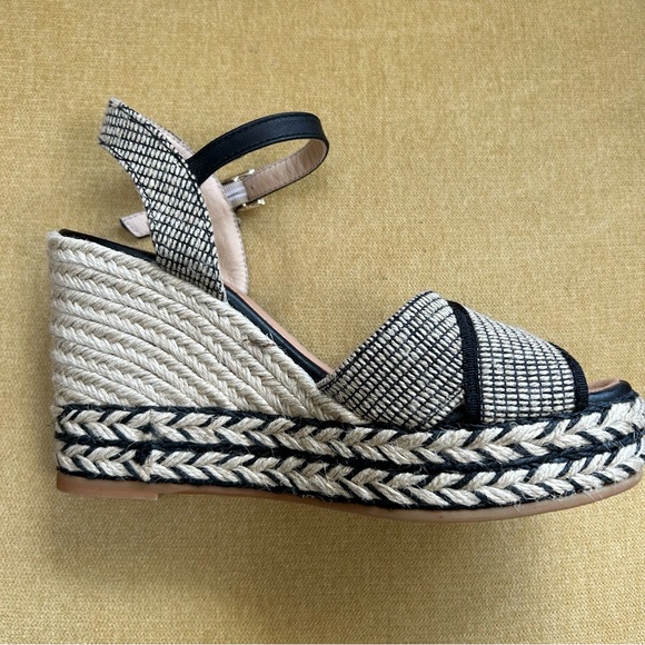 Viscata Barcelona canvas wedge sandal - Picture 8 of 9